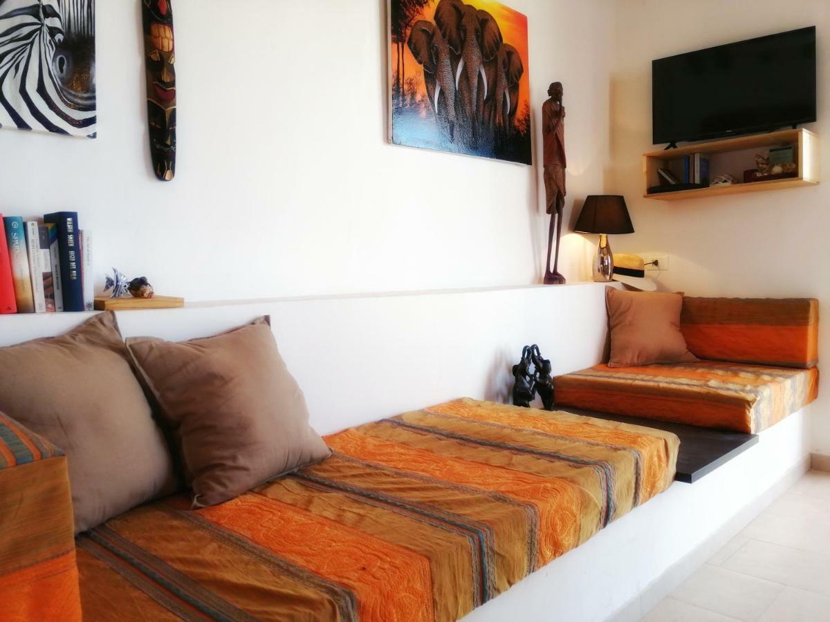 Maisha Marefu Apartments キウェンワ エクステリア 写真